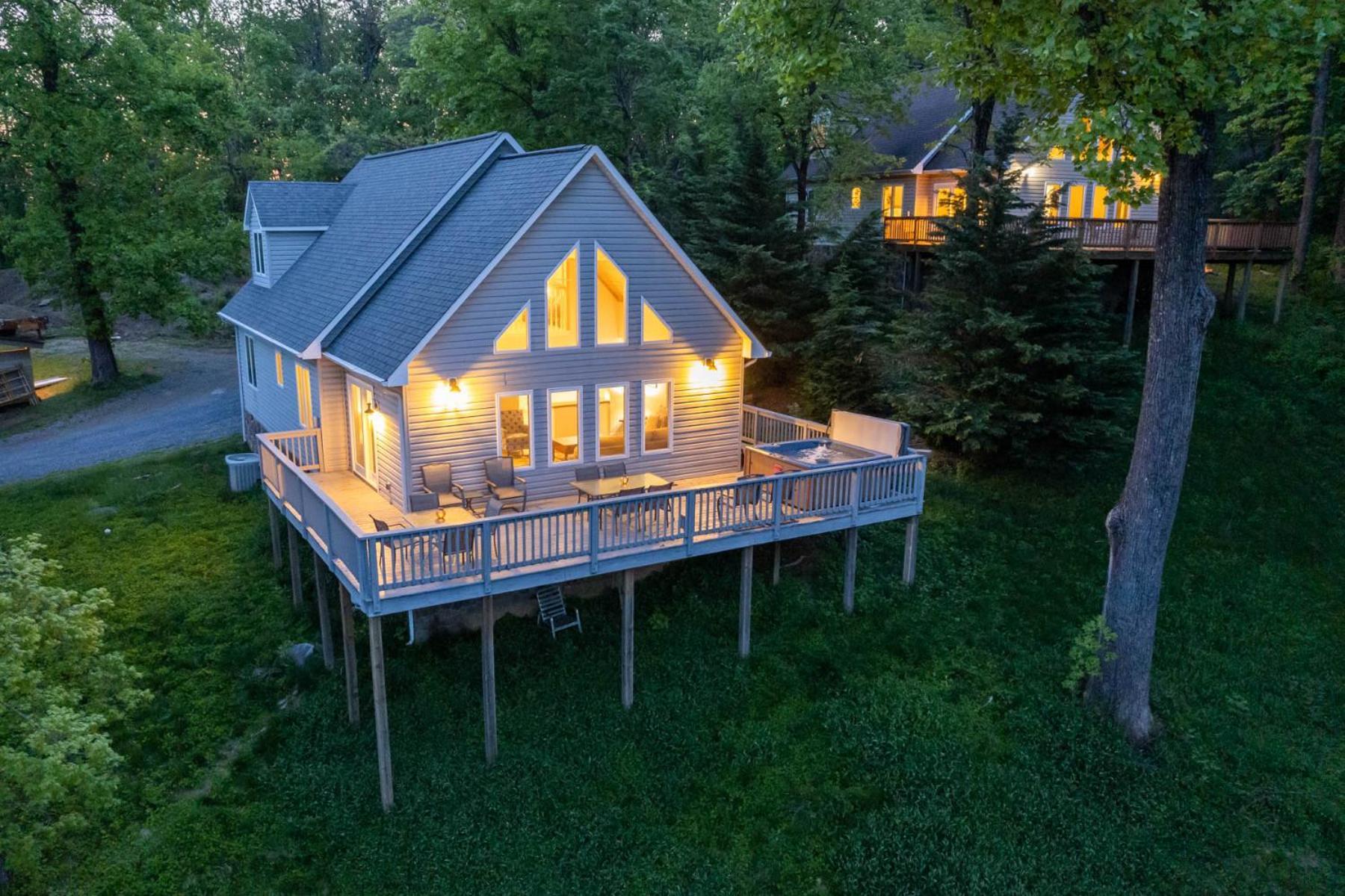 Love Ridge Mountain Lodging Lyndhurst Ngoại thất bức ảnh